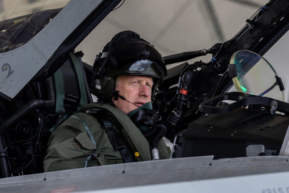 Prime Minister Boris Johnson visits RAF Coningsby (Andrew Parsons / No10 Downing St)