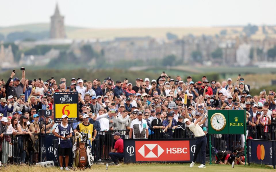 Fans flocking to follow Rory McIlroy - GETTY IMAGES