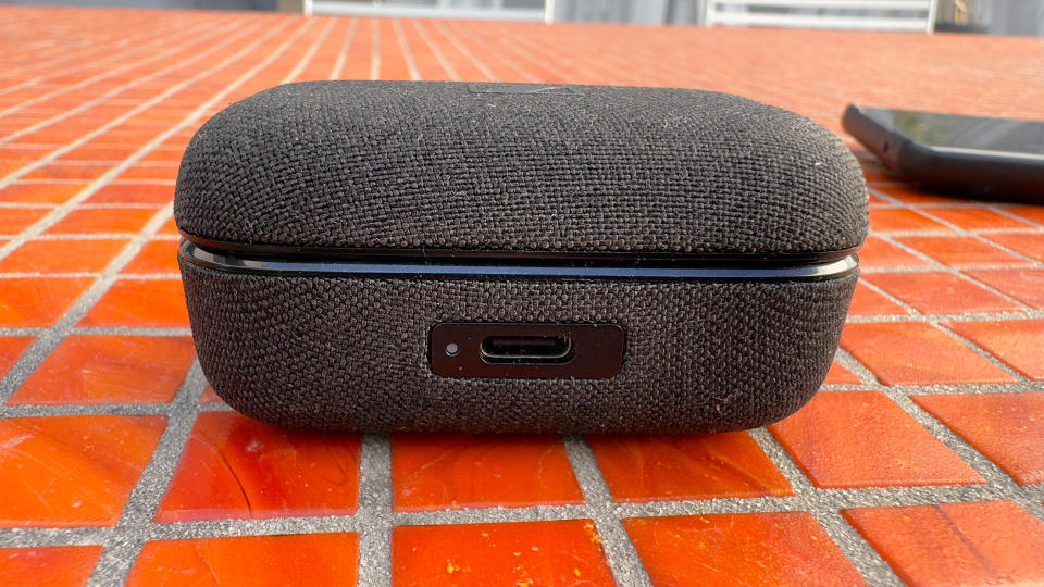 Sennheiser Momentum True Wireless 4 charging case close up