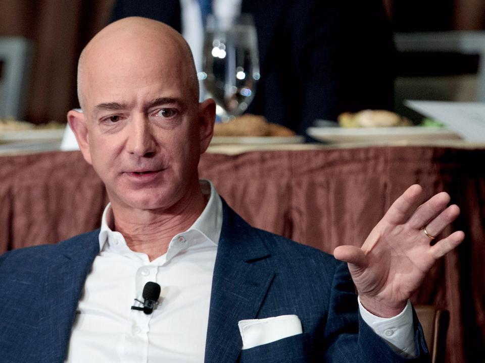 jeff bezos amazon ceo blue origin