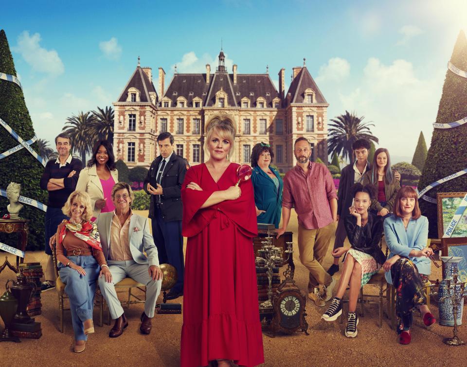 Left to right standing: - NIALL (AONGHUS WEBER), CELINE (MARGEAUX LAMPLEY), CARON (ALEX GAUMON), JEAN (SALLY LINDSAY), GLORIA (SUE VINCENT), DOM (STEVE EDGE), XAVIER (DAVID HECTER), CLAUDETTE (ALAIS LAWSON), 

Sitting left to right: - JUDITH (SUE HOLDERNESS), JEREMY (ROBIN ASKWITH), SIMONE (DJINDA KANE) and CHARLIE (SANCHIA MCCORMACK)