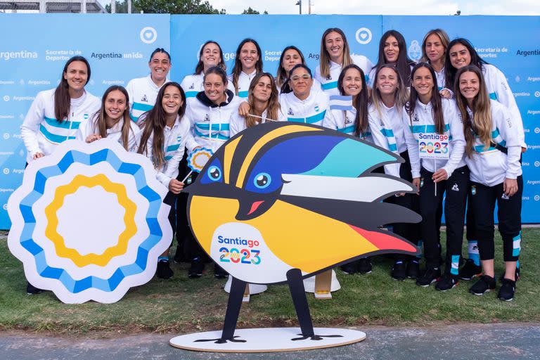 Las Leonas quieren revalidar su poderío en Santiago, donde buscan la clasificación olímpica