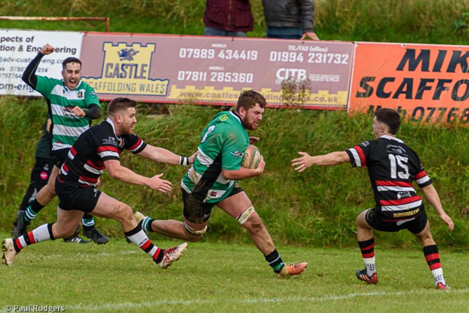 Whitland suffered defeat to Llangennech in the WRU Admiral National League 1 West <i>(Image: Western Telegraph)</i>