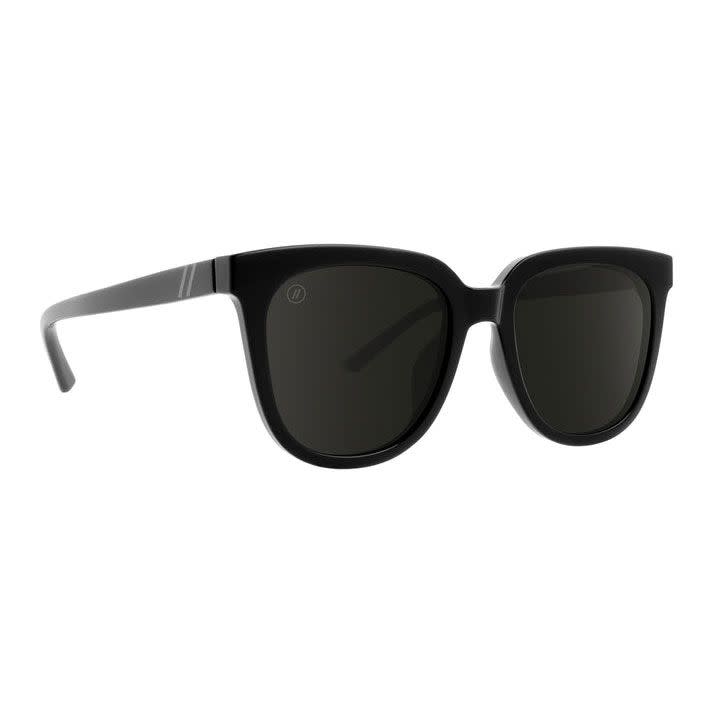 <p><a href="https://go.redirectingat.com?id=74968X1596630&url=https%3A%2F%2Fwww.blenderseyewear.com%2Fcollections%2Fgrove%2Fproducts%2Fmidnight-drama&sref=https%3A%2F%2Fwww.townandcountrymag.com%2Fsociety%2Ftradition%2Fg46663032%2Fmeghan-markle-style-canada-invictus-2024-photos%2F" rel="nofollow noopener" target="_blank" data-ylk="slk:Shop Now;elm:context_link;itc:0;sec:content-canvas" class="link ">Shop Now</a></p><p>Midnight Drama</p><p>blenderseyewear.com</p><p>$59.00</p>