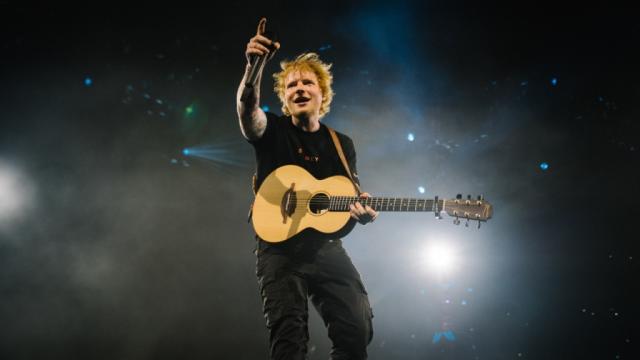 Ed Sheeran + - = ÷ x Tour