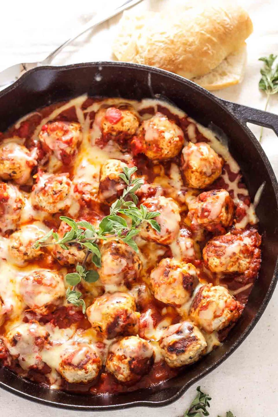 Skillet Meatballs in Marinara Sauce