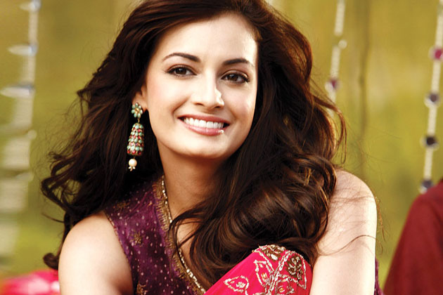 Dia Mirza : Dia won Miss Asia Pacific in the year 2000 and made her debut in ‘Rehnaa Hai Terre Dil Mein’ in 2001.