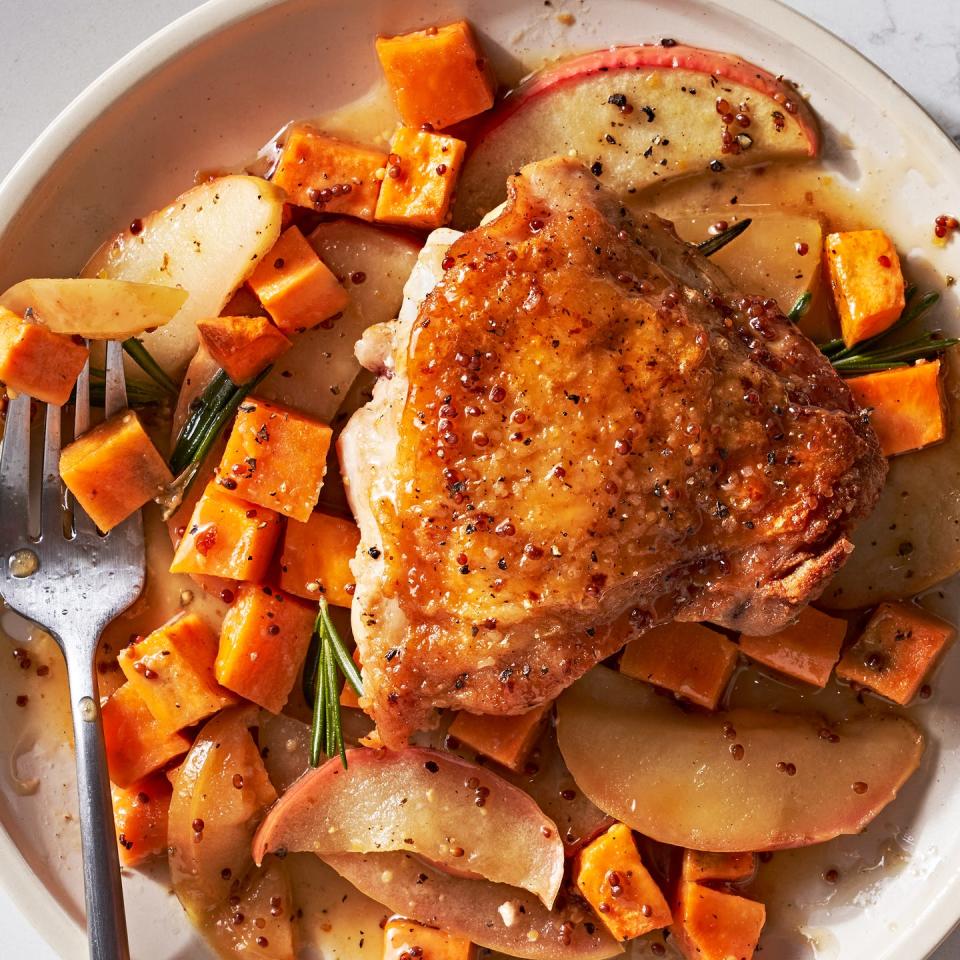 cider glazed chicken thighs with apples and sweet potatoes