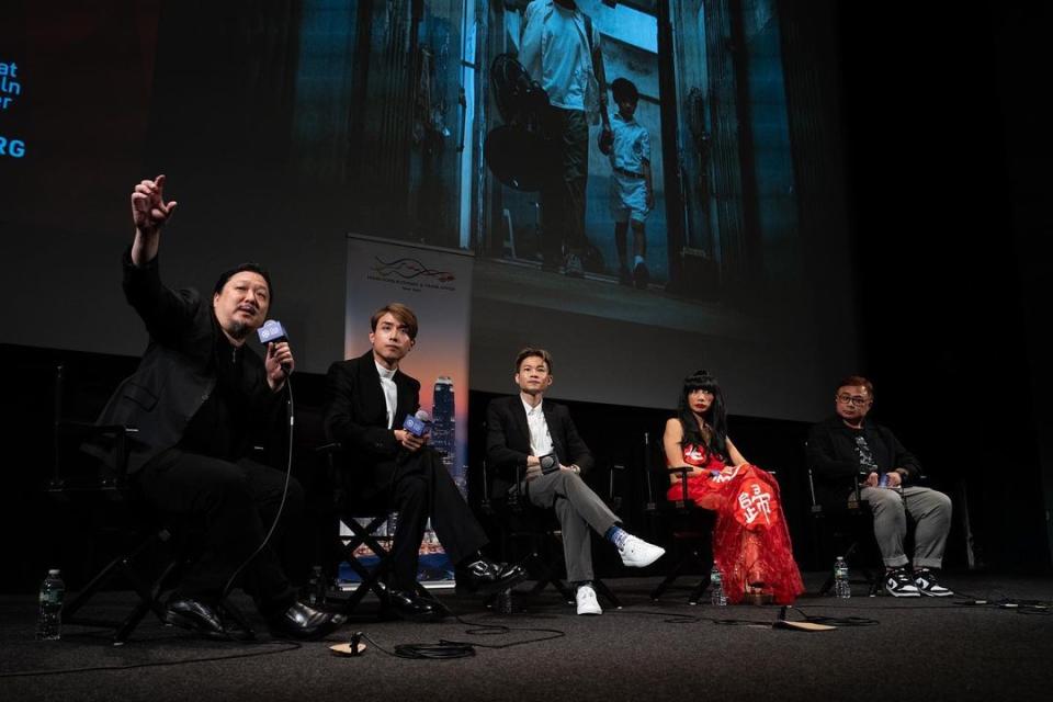 《七月返歸》踏上紐約亞洲電影節紅毯，白靈性感亮相。（圖／取自IG@mm2hongkong）