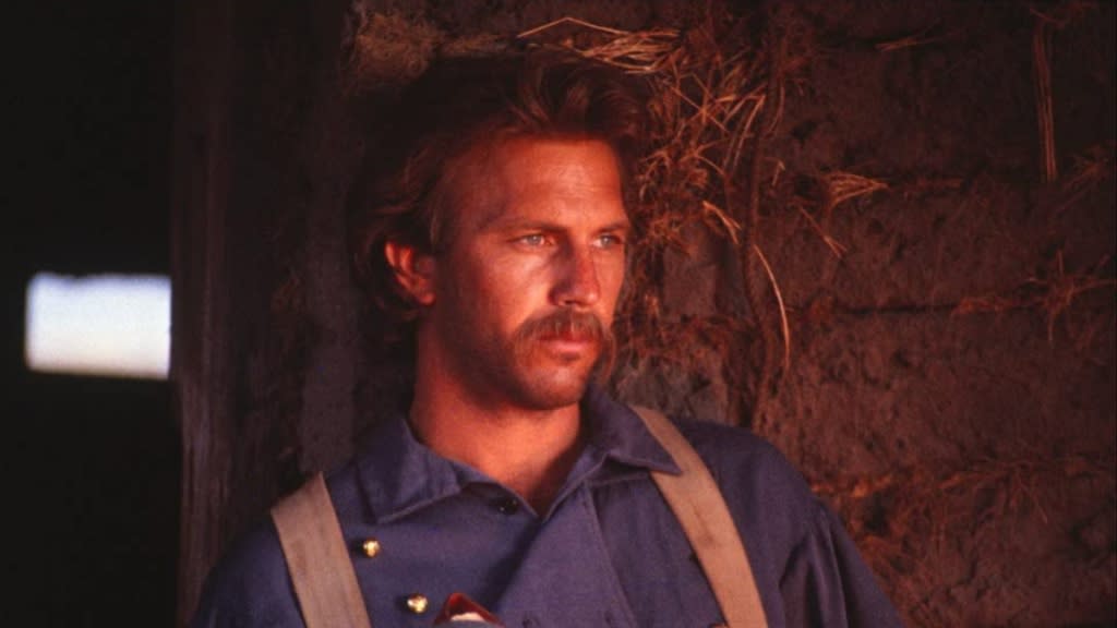 Kevin Costner Dances With Wolves