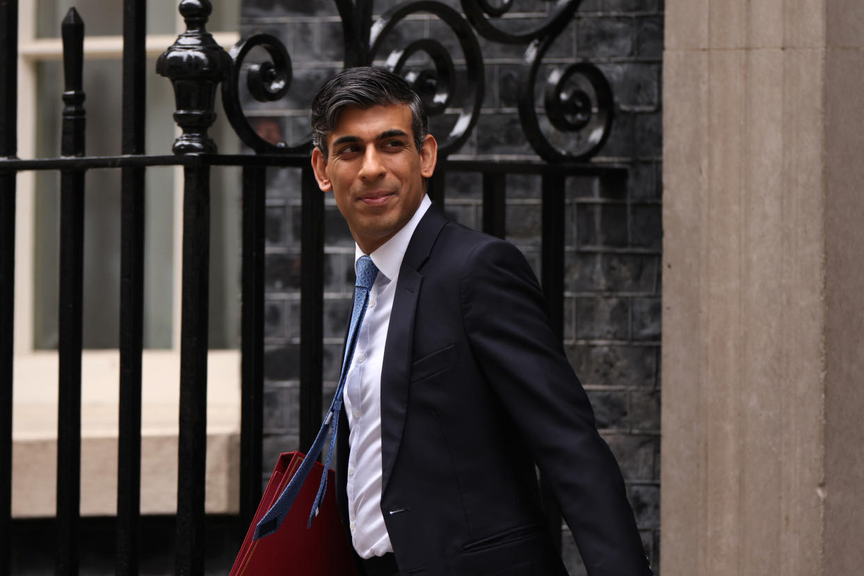 LONDON, ENGLAND - JANUARY 31: Prime Minister Rishi Sunak leaves 10 Downing Street to attend PMQ's on January 31, 2024 in London, England. (Photo by Dan Kitwood/Getty Images)