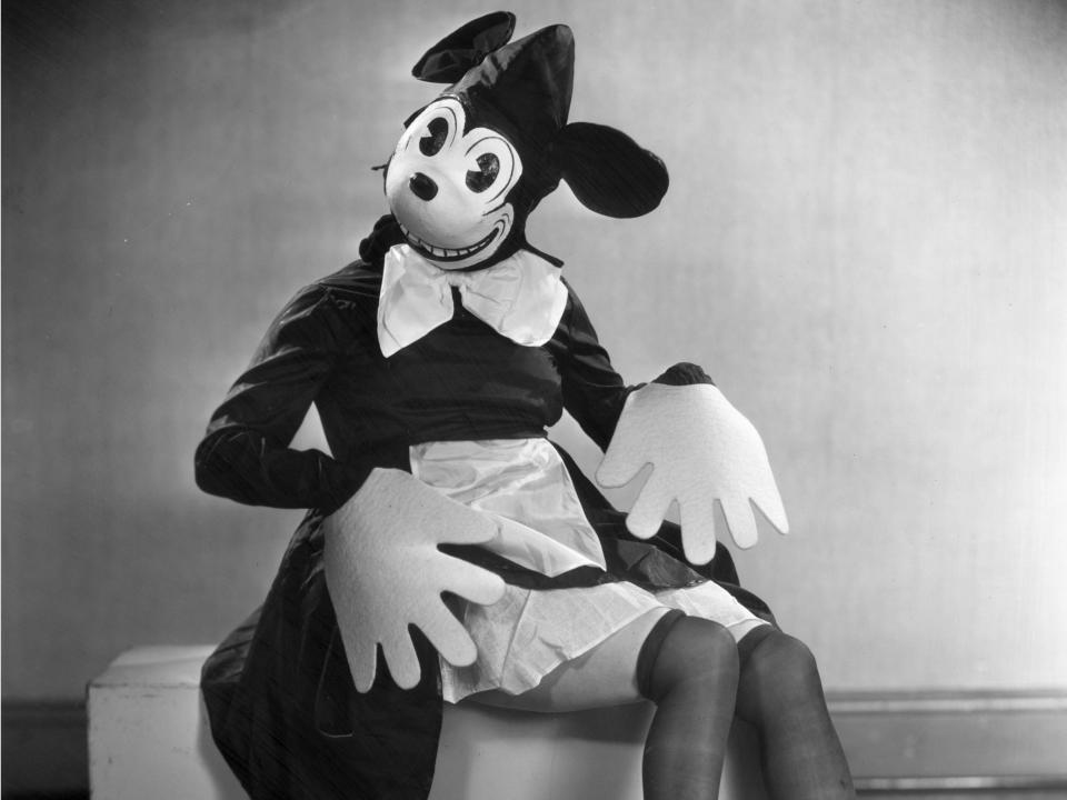 Minnie Mouse creepy vintage costume in black and white