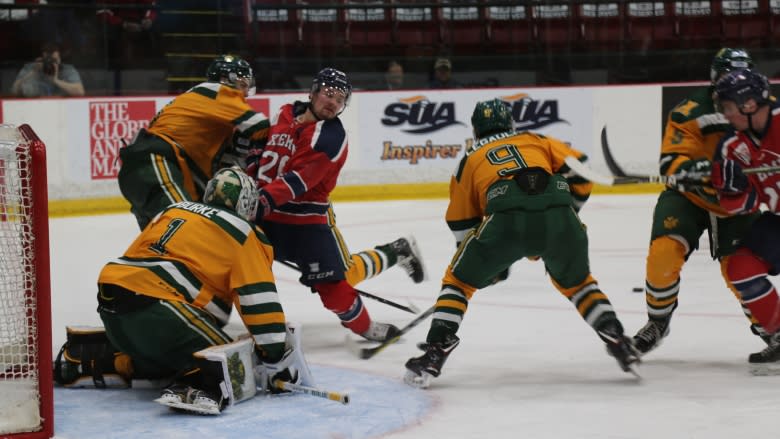 Alberta Golden Bears, Saskatchewan Huskies advance to University Cup semifinals