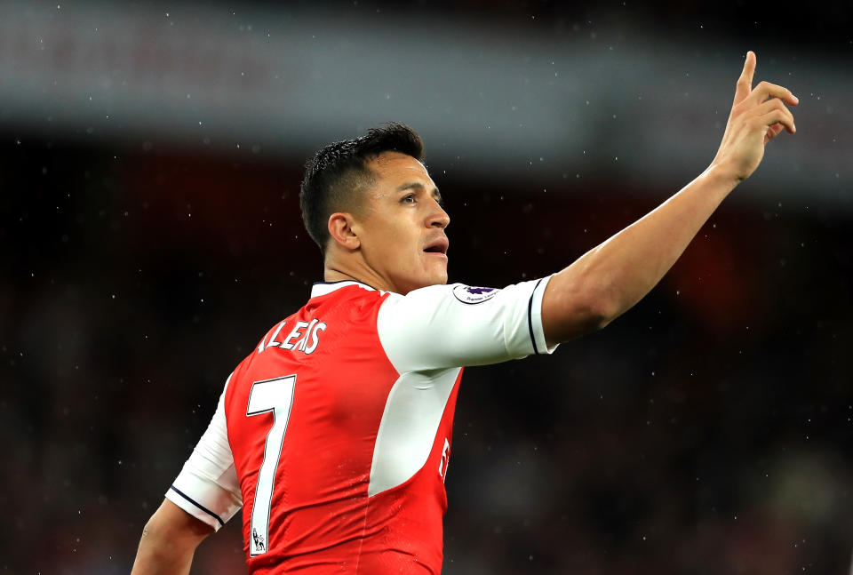 Barcelona could target its former winger Alexis Sanchez to replace Neymar. (Getty)