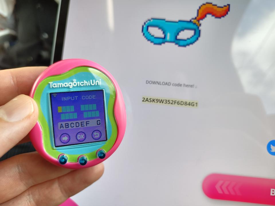 A photo of the Tamagotchi Uni