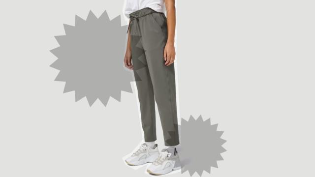 these lululemon pants are amazing if youre tall! #lululemon #pantsfort
