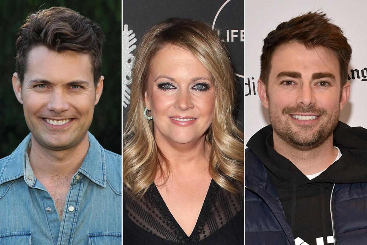 Melissa Joan Hart, Jonathan Bennett, Drew Seeley and others attend the virtual Christmas Con 2020