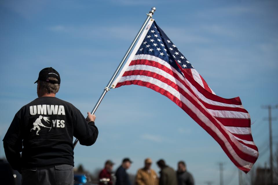 Recent economic data continue to show an economy that is on a roll. (Photo by Drew Angerer/Getty Images)