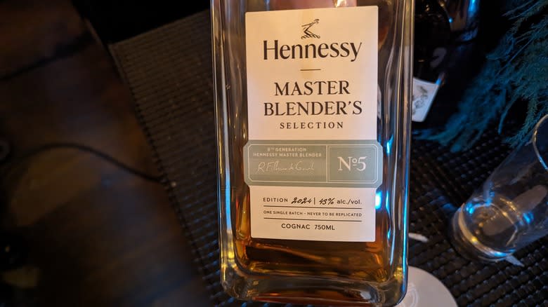 Hennessey Master Blender's No. 5 label
