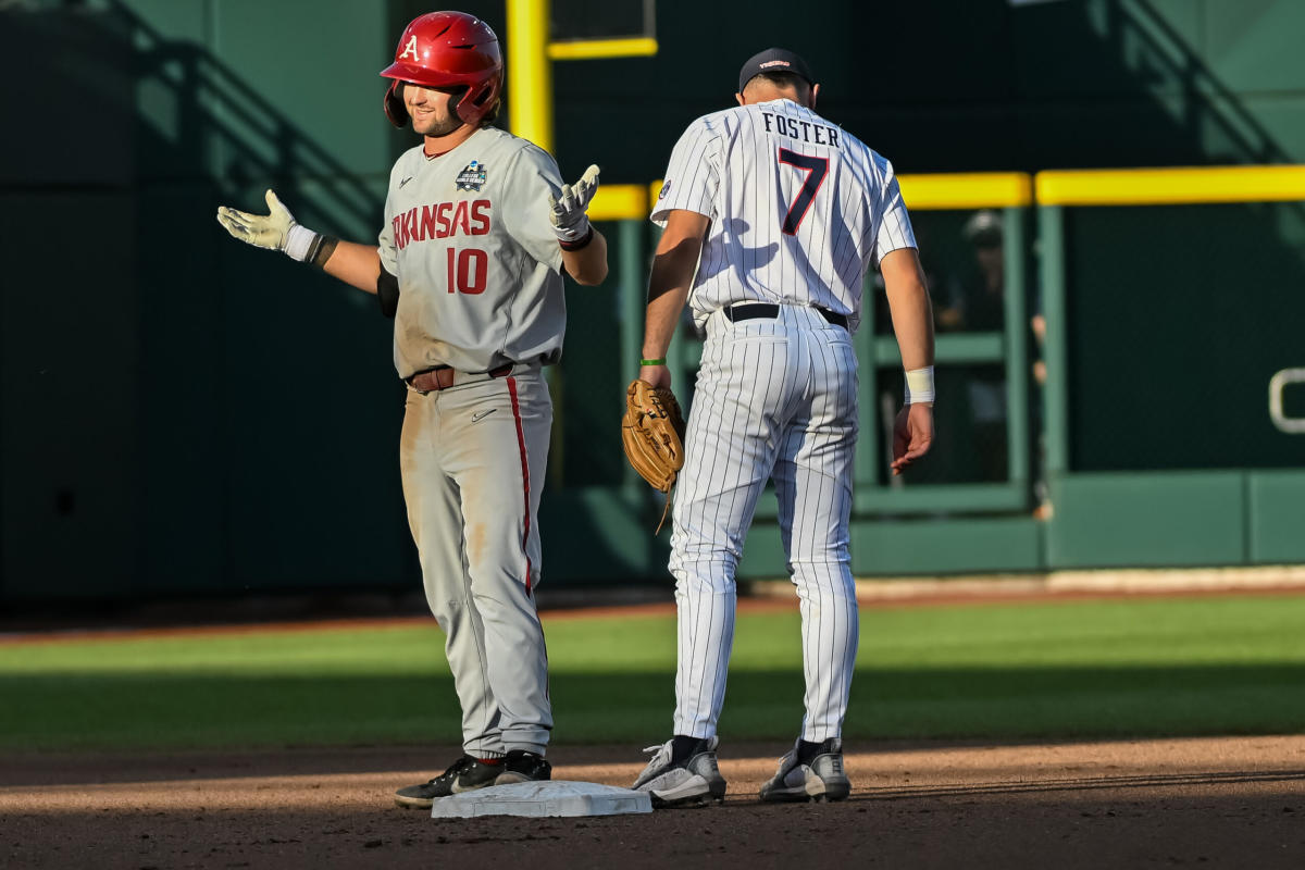 My version of Baum-Walker and the Razorbacks' Jerseys on MLB The Show 21 :  r/razorbacks