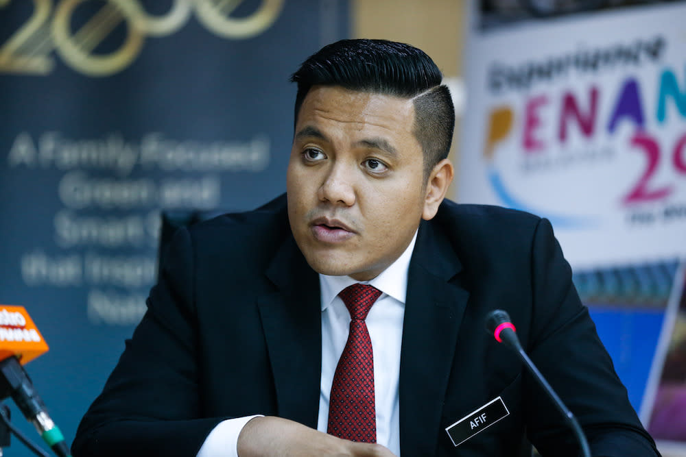 Former PKR deputy youth chief Dr Afif Bahardin has called for a press conference at his house in Seberang Jaya at 3.30pm today to make a ‘special announcement’. — Picture by Sayuti Zainudin