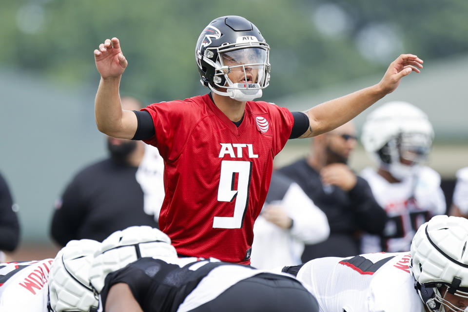 It's Desmond Ridder's show now in Atlanta. (AP Photo/Alex Slitz)