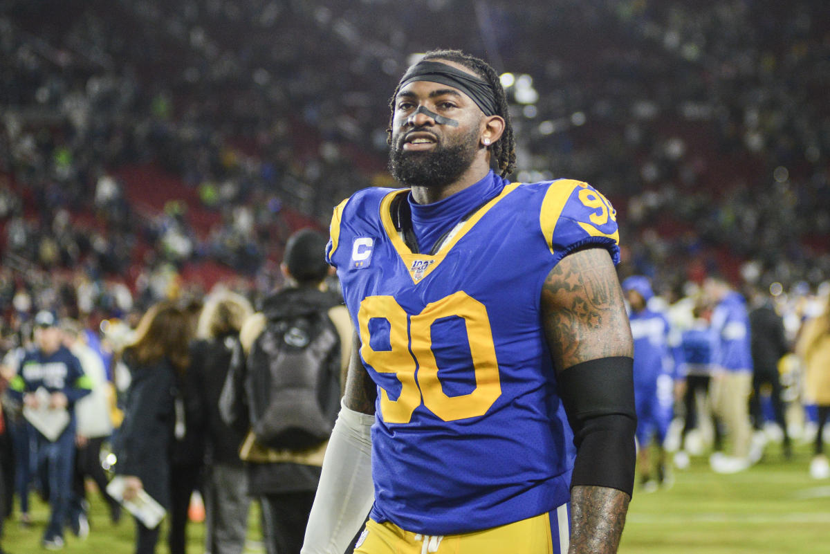 Rams working on deal to trade veteran defensive tackle Michael