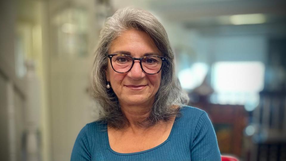 Economist and Atkinson Fellow for the Future of Work, Armine Yalnizyan, says federal bureaucrats are easy to criticize, but hard to replace when it comes to the services that Canadians want and need. 