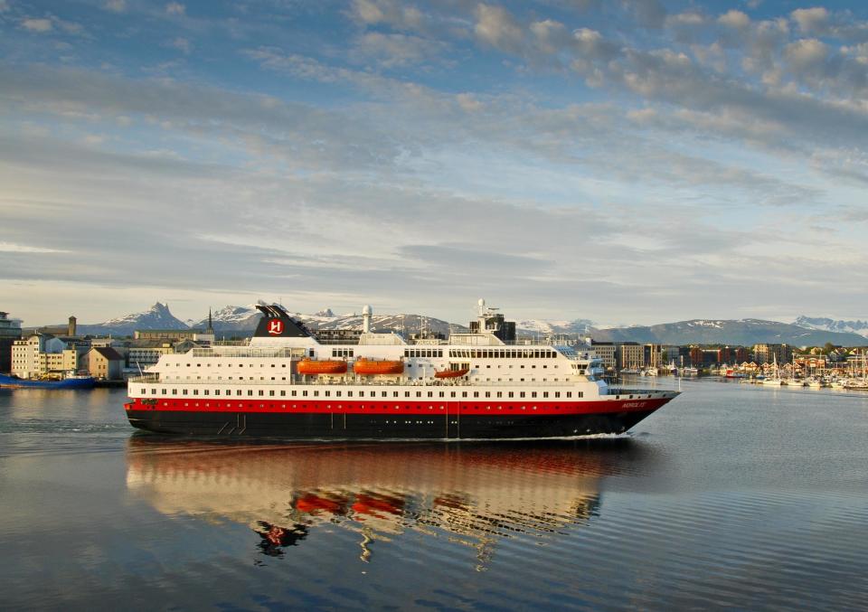 Get around Norway aboard the Hurtigruten