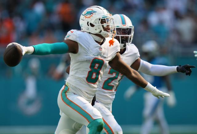 Miami Dolphins Want to 'Do Right By' Cedrick Wilson Jr., and That Likely  Will Be a Trade - Sports Illustrated Miami Dolphins News, Analysis and More