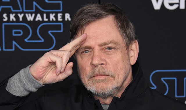 How Mark Hamill wanted 'Star Wars: The Force Awakens' to end - ABC News