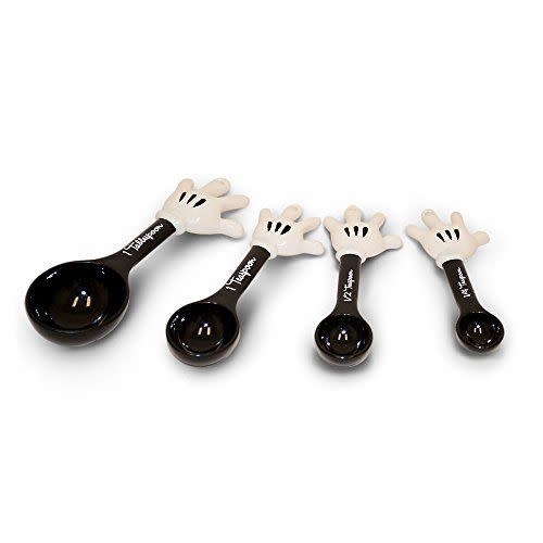 22) Mickey Mouse Measuring Spoons