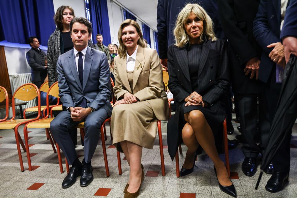 Olena Zelenska, France’s education minister Gabriel Attal and Brigitte Macron visited a school in Paris which welcomes Ukrainian children (EPA/Mohammed Badra)