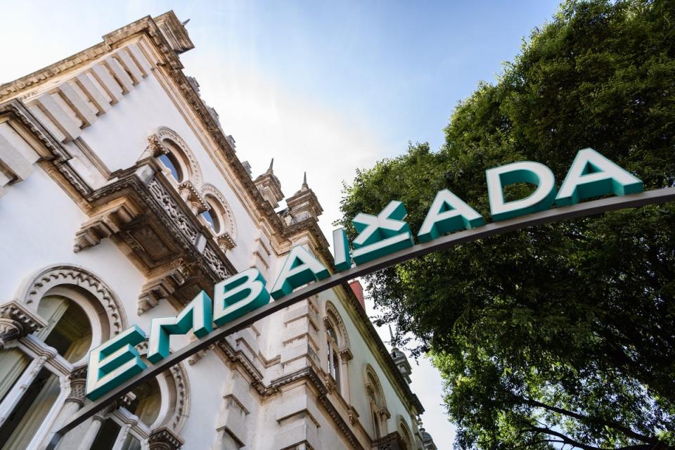 Embaixada occupies a wonderful neo-Moorish building (Visit Lisbon)