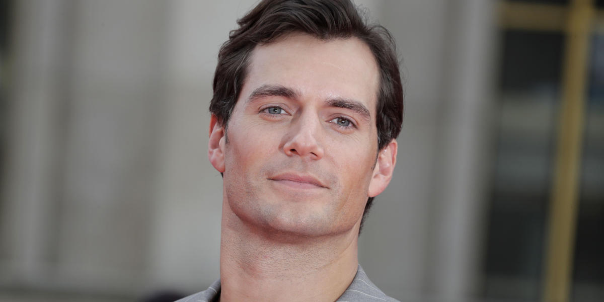 Fans Are Heartbroken After Henry Cavill Shows Off His New Girlfriend, But  Who Is She?