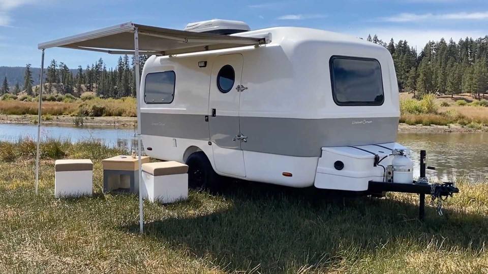 兼具模組化與舒適配備的露營拖車新秀─Happier Camper 發表「Traveler」
