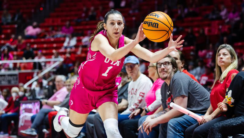 Utah Utes guard Isabel Palmer (1) hustles to grab a loose ball during an NCAA women’s basketball game at the Huntsman Center in Salt Lake City on Sunday, Feb. 12, 2023. With Gianna Kneepkens lost for the season with a broken foot, Palmer could be asked to take on a larger role for the Utes once she returns from injury.