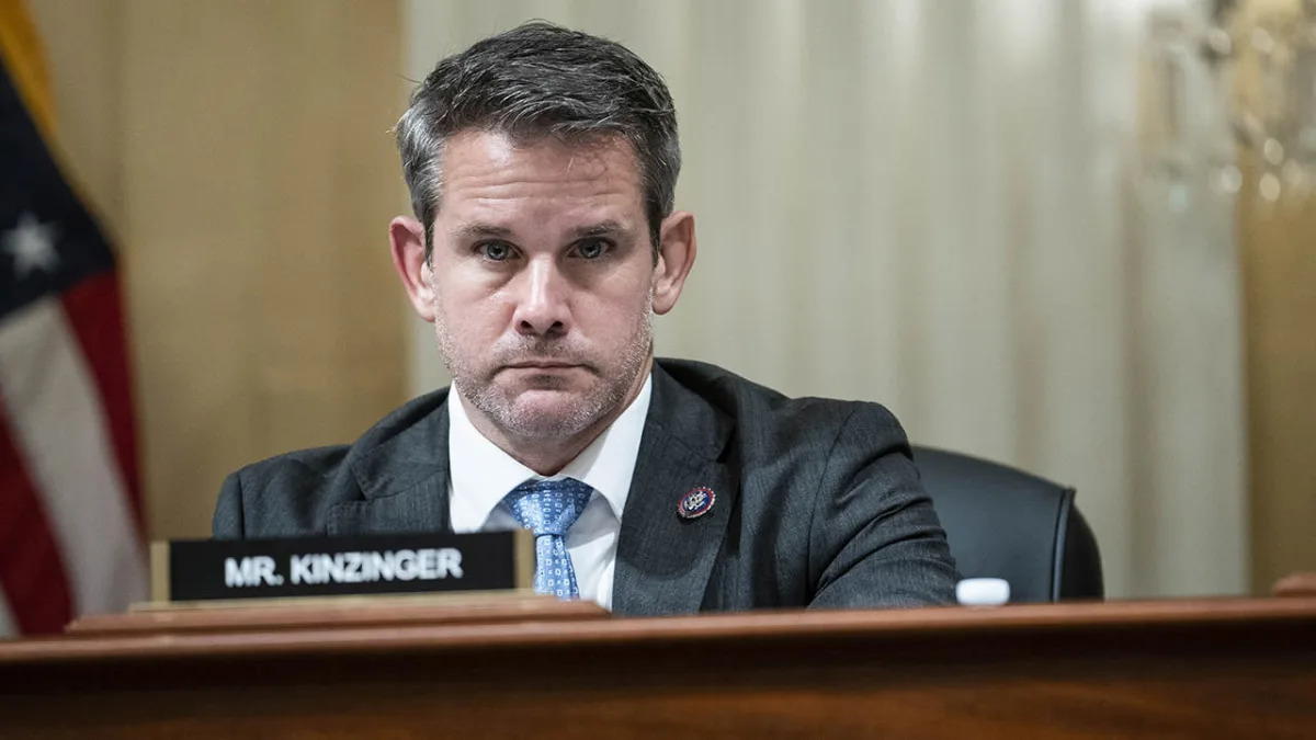 January 6 committee's Kinzinger: Secret Service agent who may dispute Hutchinson..