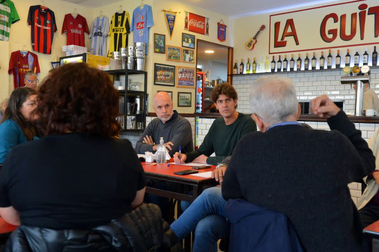 Horacio Rodríguez Larreta y Martín Lousteau, en un acto de campaña