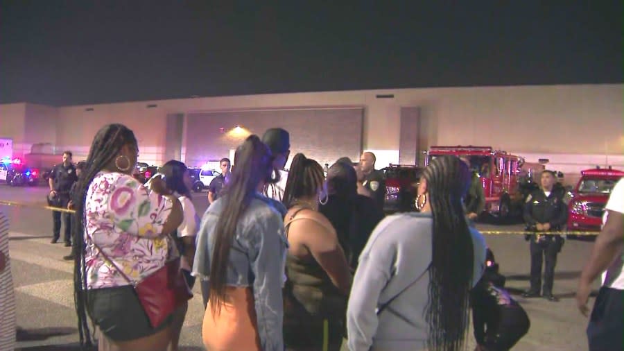 A large disturbance involving around 200 juveniles forced a busy shopping mall in Carson to close on July 6, 2024. (KTLA)