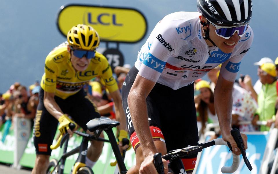 Jonas Vingegaard and Tadej Pogacar - tour de france 2022 stage 18 live updates results pogacar vingegaard - REUTERS