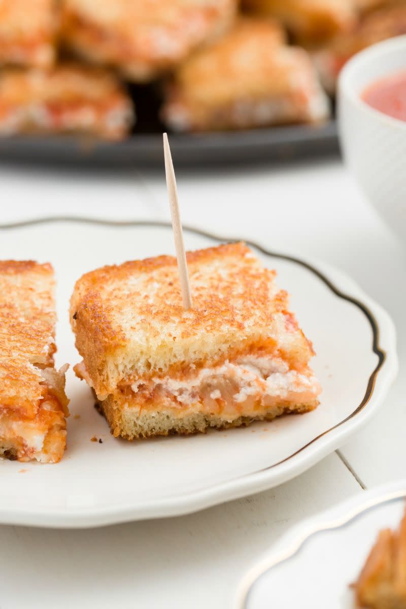 Lasagna Grilled Cheese Bites