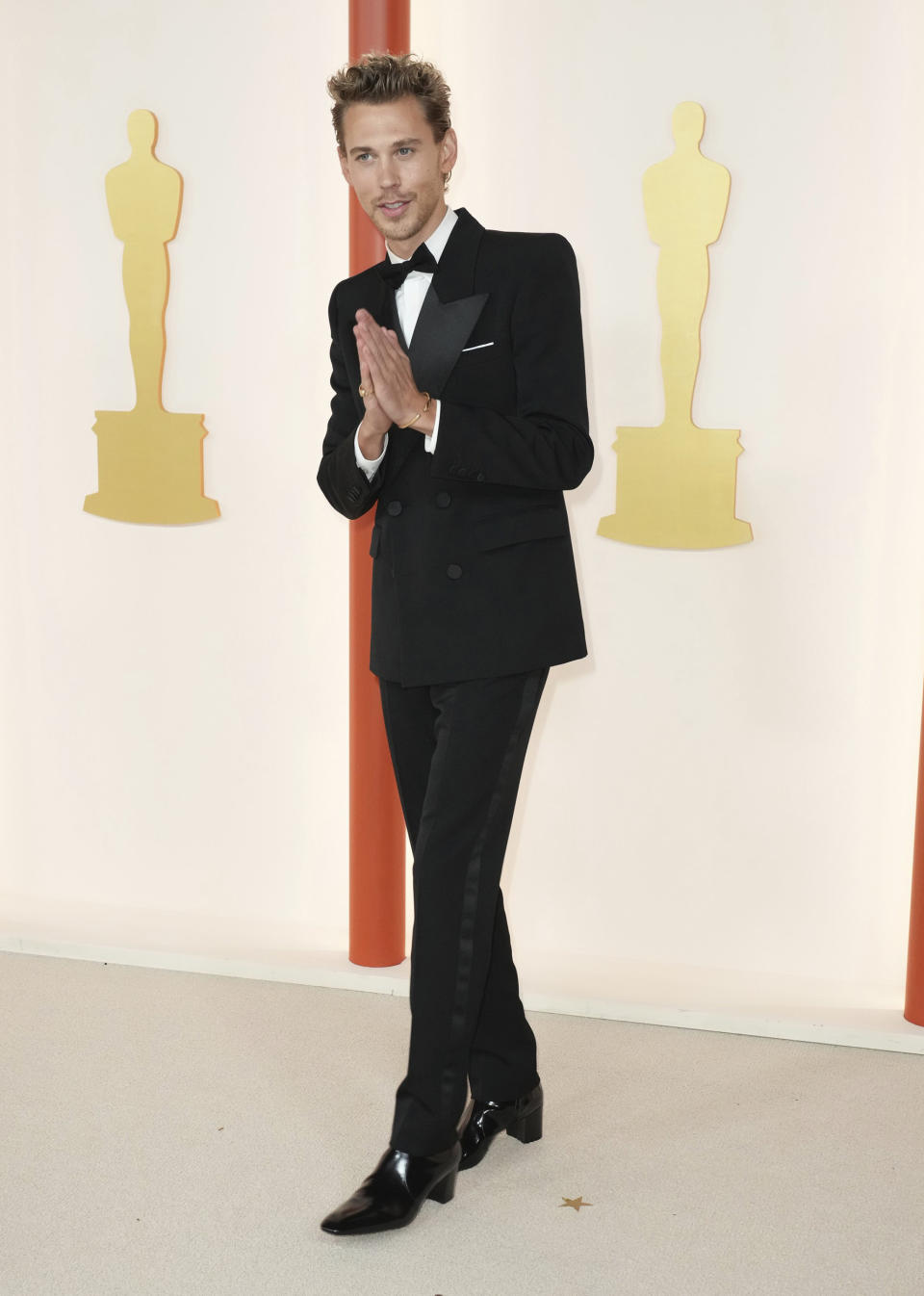 Austin Butler arrives at the Oscars on March 12, 2023 in Los Angeles, CA. (Jordan Strauss / AP)