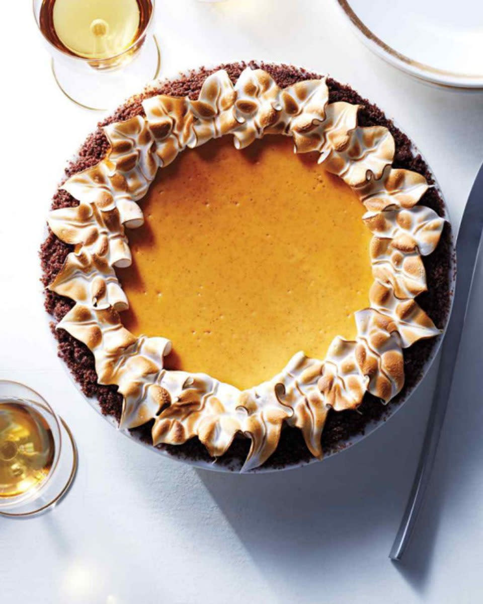 Pumpkin Cheesecake Pie with Gingersnap Crust