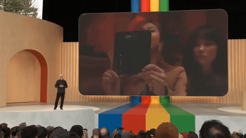 Google Pixel Fold Interpreter mode