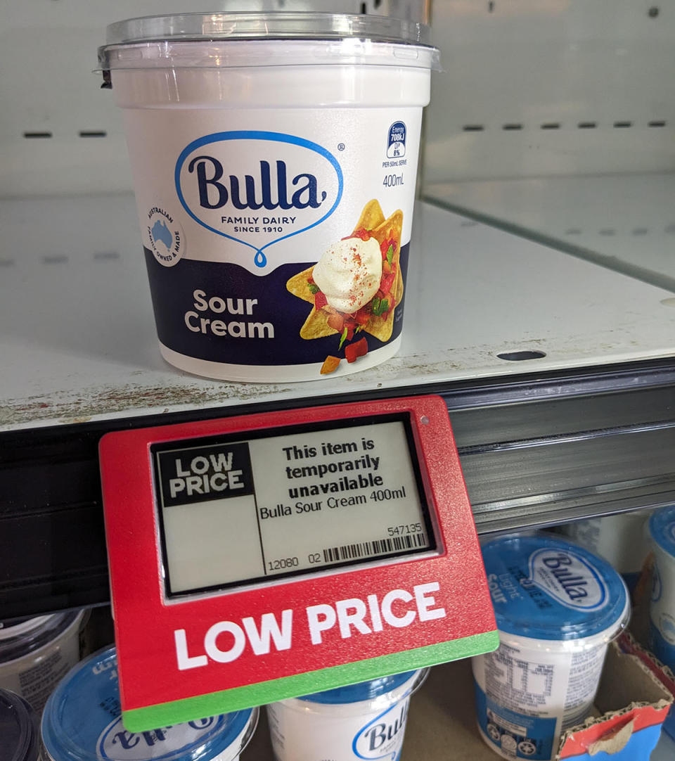 Woolworths digital label Bulla Sour cream.