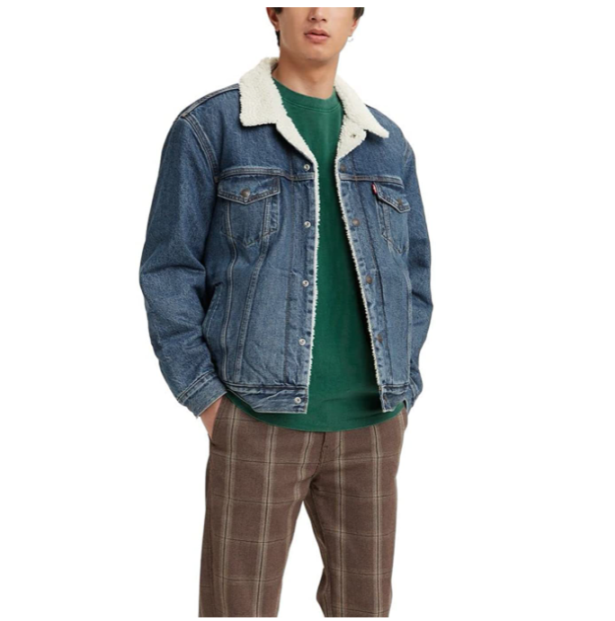 <p><strong>Levi's</strong></p><p>amazon.com</p><p><strong>$58.80</strong></p><p><a href="https://www.amazon.com/dp/B077T9NMVW?tag=syn-yahoo-20&ascsubtag=%5Bartid%7C10050.g.38268503%5Bsrc%7Cyahoo-us" rel="nofollow noopener" target="_blank" data-ylk="slk:Shop Now;elm:context_link;itc:0;sec:content-canvas" class="link ">Shop Now</a></p><p>Sherpa-lined jean jackets have been huge this year are are totally on-trend for the country aesthetic. We think Ben would agree! </p>