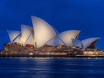 <p>Man charged after climbing Opera House</p>