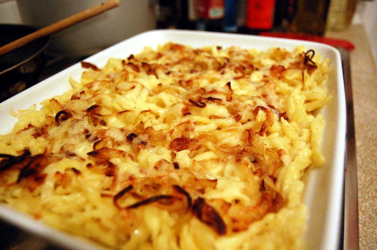 Mmm...spaetzle baked with butter, cheese and onions.