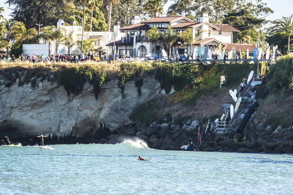 Demonstrators participate in a "paddle out" in the memory of George Floyd at Cowell Beach in Santa Cruz, California, on June 7. (Photo: Chris Tuite/ImageSPACE/MediaPunch /IPX via Associated Press)